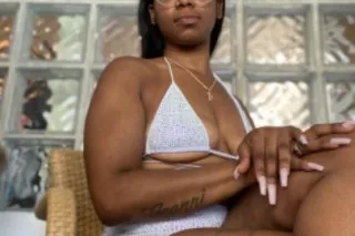 Girls with glasses eat the most dick🤤 Pontiac/Auburn Hills Incall - Image 6