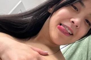 KAREN TEXT ME !! !! I AM HERE TO FULFILL YOUR SEXUAL FANTASIES - Image 1