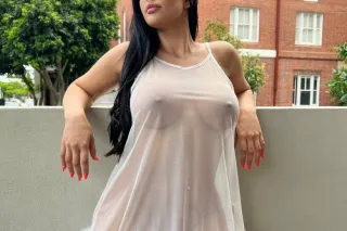 Available now 😘🫦Tight Clean Pu... - Image 4