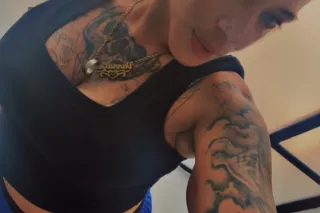 💦 😊 lmk - Image 3