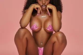 sexy ebony stripper - Image 3
