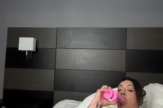 Available in Forest Park!! After all the requests for content, I have created an OnlyFans and do live shows as a cam model!! Links in AD!!! - Image 2