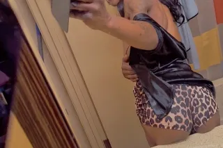 CAN U SERVE ME DICK..DEEP DICK - Image 10