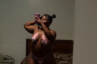 want to have an unforgettable night book now baby 😘💦🎉 incalls and outcalls available - Image 7