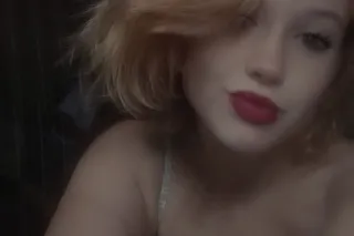 come see ya fav white girlls!!... - Image 2