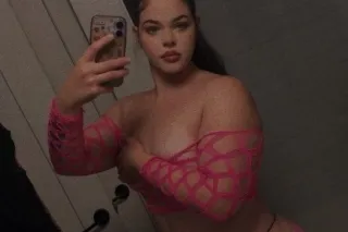 Hello love, I’m available now 💦 Let’s have some fun🔥 come and enjoy your 26💋 - Image 4