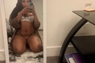 👅Hot Sexy Queen💕💯RAW SEX✨Horny Curvy TiGht Pussy💦Satisfied Guaranteed Service💦INDEPENDENT💦💋Incall✅Outcall,🚗Car Fun, Party🌸 24/7 - Image 1