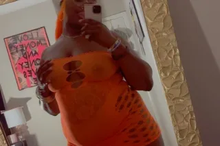 💦💰😩E HERE TO MAKE YOU FEEL GOOD DADDY💋🤪‼ - Image 2