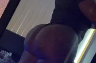 Big Booty Freak - 25 - Image 3