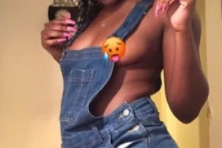 60QV specialsss🍯 😝💦🦋 no rushhh... - Image 1
