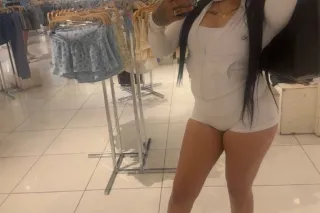 Exotic green eyed squirting 💦 - Image 5