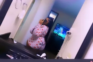(PLUG NEEDED‼)🥵COME SEE YOUR FAV BBW CARAMEL HONEYPOT🍯🍭 THICK THIGHS PRETTY EYES👀✨CRAZY THROAT💦 AVAILABLE 24/7‼ - Image 6