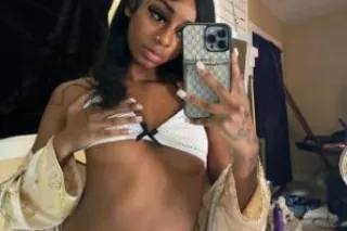 incalls and outcalls💋 - 21 - Image 1