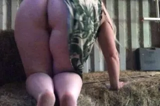 🍆👅46 Years Hot Mom💦Ready for a... - Image 1