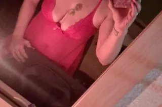 im available in tumwater - Image 3