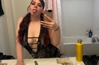 CUM EXPERIENCE A YOUNG HOT SNOWBUNNY💦🍆 HERE TO FULFILL YOUR DESIRES📲💦💦💦 - Image 3