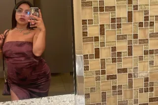 Short Latina Milf💦 - Image 5