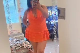 Short Latina Milf💦 - Image 7