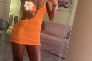 PETITE & PRETTY 😏😋💦INCALL SPEC... - Image 4