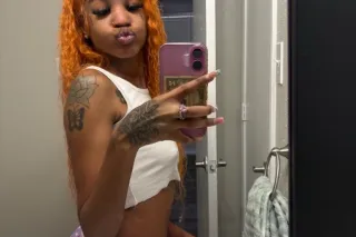 NEW IN TOWN 😘TIGHT CREAMY PUSSY💦 Petite😍 BLONDE BARBIE💕 - Image 6