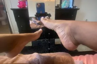 NEW IN TOWN COME TRY SOME OF THIS WET AND TIGHT PUSSY 💦💦💦😩 - Image 2