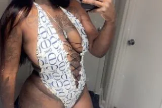 💙Thick 😍😍 Fine Divine Beauty 🥰🥰 Honey Dipped 🤤🤤 - Image 5