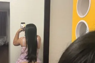 hot latina - 26 - Image 3