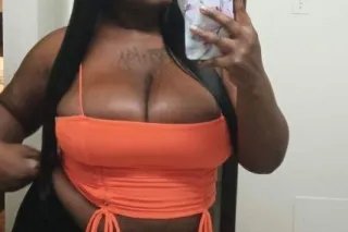 NEW LOCATION !!! THA BIG TITTY... - Image 4