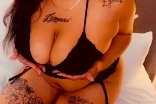 Texas Beauty🥰Natural Big Booty🥰 Supper Soaker 💦Head Doc🫦 - Image 4