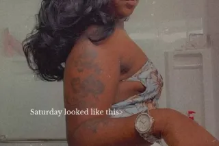 NEW AROUND 🍑💦 5'0 👅PETITE 🫦FUNSIZED FAT BOOTY SLIM THICK CHOCOLATE SLUT 🛎🍫💦🍑 - Image 8