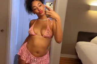 😋6'0 fun cum see me 💦😉 - Image 4