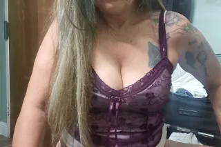 Your Favorite Gilf is up and reasy to host - Image 1