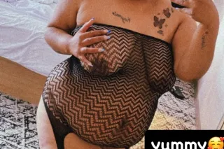 outcalls w: yumm yumm 💦🍯 - 23 - Image 2