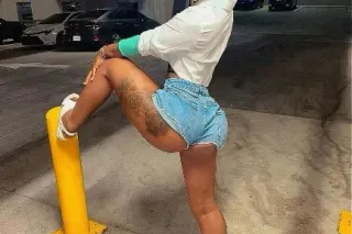 YOU WANT A BAD BITCH TO FUCK O... - Image 3