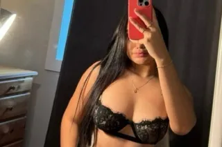 Avaliable now 🥰 Come I,m latin colombian 🤤 - Image 3