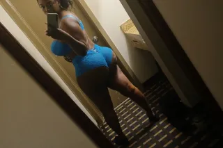 💦🫦 here for a fun time not a l... - Image 1