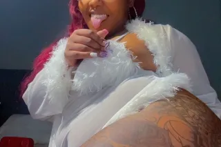 NO LOW BALLERS 🥇 Lets See If You CAN MAKE MY DAY ASK About Anal Qvs - Image 8