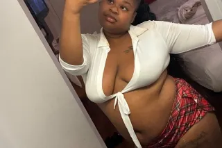 😍😩BEST HEAD IN TOWN CAN YOU HANDLE THIS TIGHT YOUNG BROWN PUSSY😩❤ - Image 7