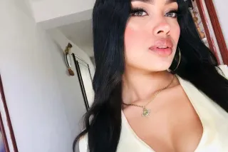 Luxurious Latina looking to please all your needs 🖤 - Image 1