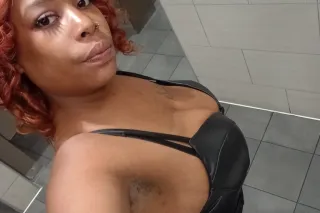 HEAD 60$ HEAD N PUSSY 150$ - 3... - Image 1