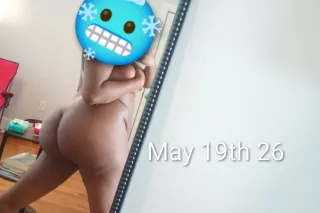 150qv specials💥 Big butt ready to make you bust 💦 wet little pussy ready 🥹 - Image 5