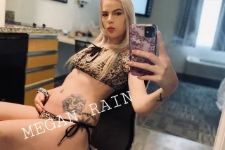 OUTCALL ONLY ✨ tall slim babe, with legs for days 😋 - Image 2