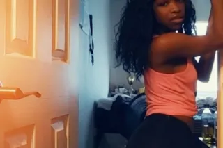 Fine slim chocolate 🍫 melt instantly 4 you daddy💦please read b4 texting - Image 8