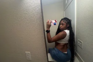 LOCATED IN douglasville )( Qv Special 100 )young wet pussy💦👅FUCK MY PUSSY DADDY ✅HYGIENE A MUST! INCALLS/OUTCALL OR 🚗CARDATE - Image 4