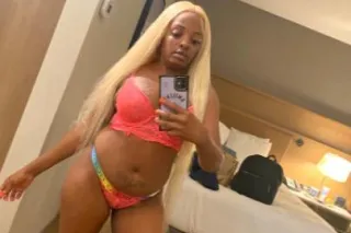 Hello guys Ms.Blossom here loo... - Image 3