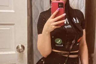 im here visiting. outcalls only leaving today!! - Image 1