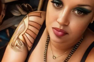 Honey B - Image 8