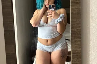 good tight wet pussy 🤤and my mouth get real nasty - Image 1