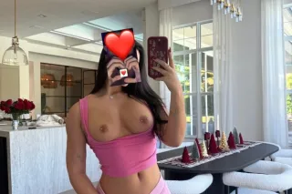Call me, I'm available 🍆💦😋🤤 - Image 4