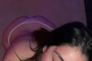 👅Young Sexy Queen 💕 Real, Frie... - Image 2